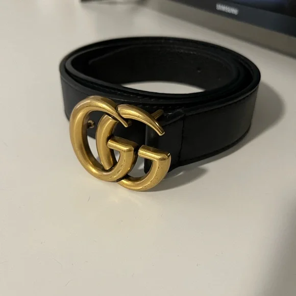 Black Gucci belt size 0-2 - Picture 1 of 3